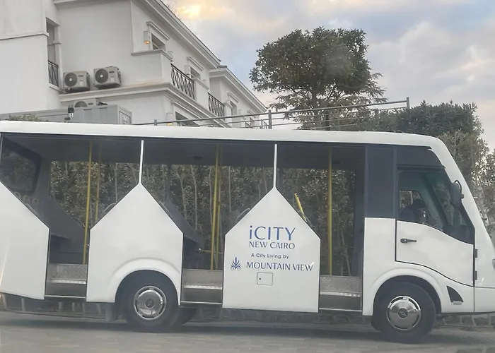 Hotel Apartment At Mountain View I City Compound